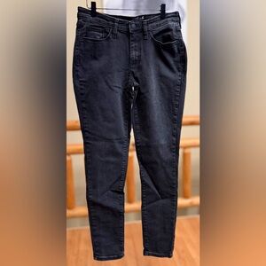 🖤 Universal Thread Curvy Skinny Jeans – Black